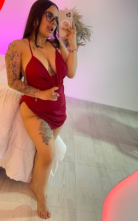 💋 Welcome, darling. I'm glad to see you here. 😘