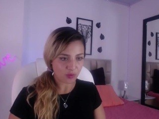 laura-santana Porn