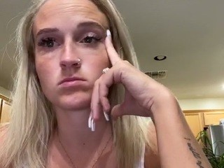 more-than-a-trophy-wife whatsapp video sex call