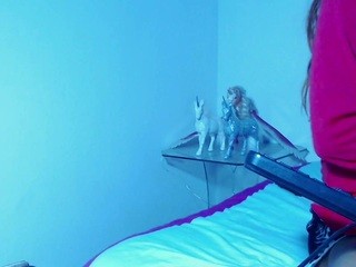 liittle-sweet huge tits latina webcam
