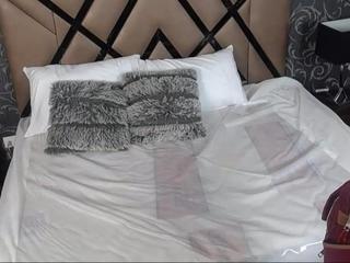 ivyrosse dancing magic webcam
