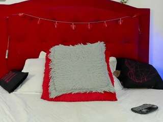 cristalkitty xxx mature hidden