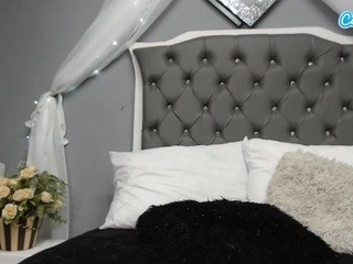 salomeskye free cam to cam with strangers