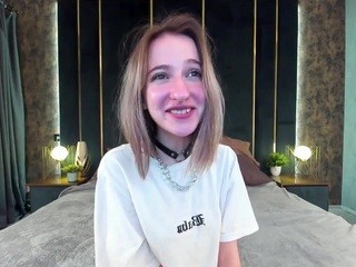 Ybeautymolly live sex chat picture