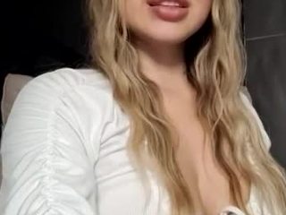 Sophiekitty live sex chat picture