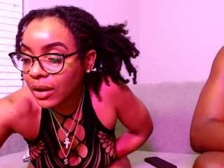 Gata Aos 40 Nina Wolf Onlyfans Leaked Videos