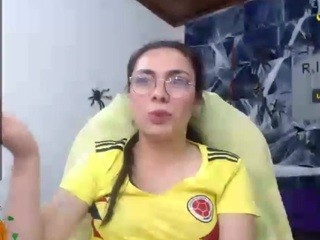 valeriee-perez