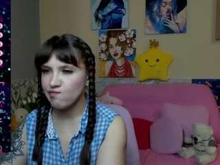 reginasmilee naked on cam for live porn video chat • PornGirls