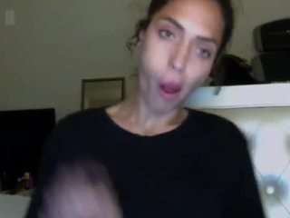 selenasosa18 teen webcam threesome porn