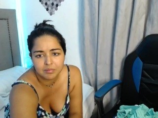 Evelyn-gonzalez nude on cam - live sex chat • Nice Pussy Porn