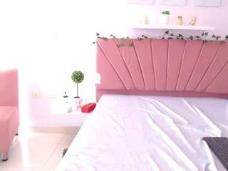 I'm A Live Webcam Seductive Girl -