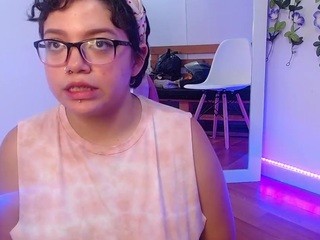 nerdy-olivia18 Porn