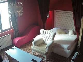 Voyeurcam-eurogirl-bedroom nude on cam - live sex chat • Nice ...